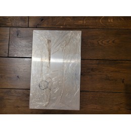 A warning sign with the inscription truck