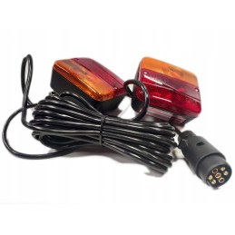 A set of trailer light lamps for trailers with screws