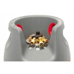 Composite gas cylinder for filling a gas bank