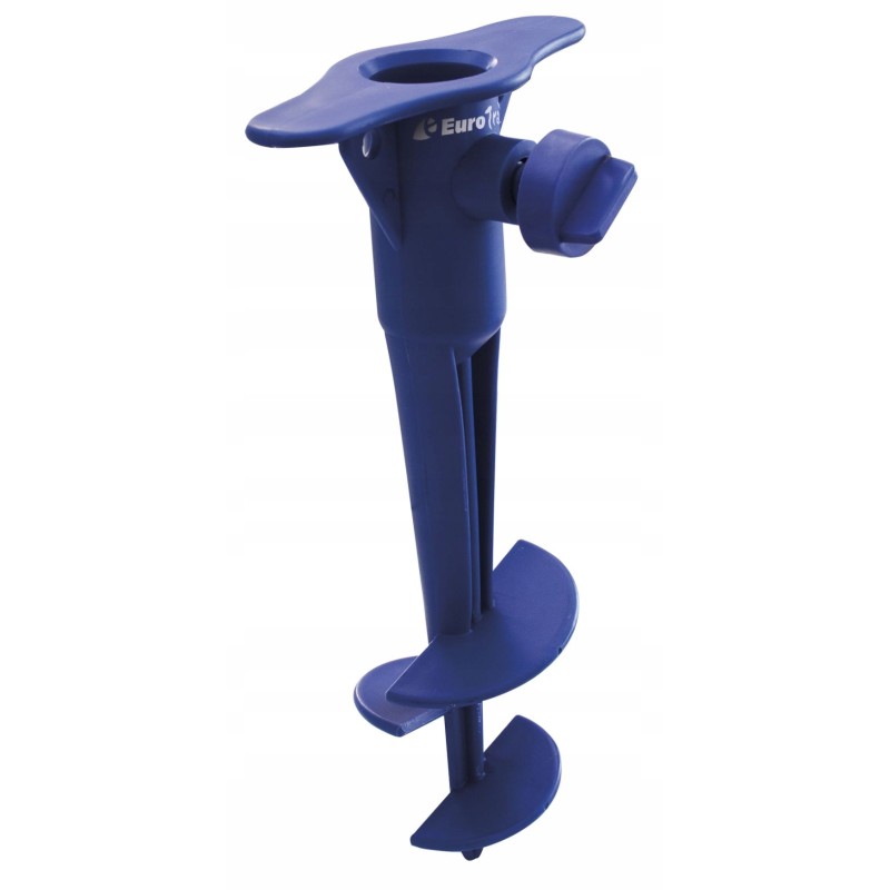 Follow the base screwed into the umbrella flag pole