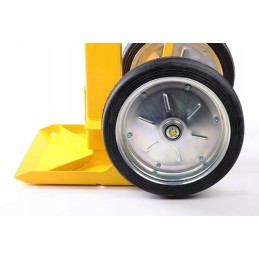 Support for a truck semi-trailer and securing the loading