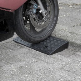 Drive-on ramp 7 cm for curb 3000 kg 1 piece