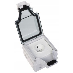 230v surface-mounted, outdoor, hermetic IP66 socket