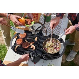 Portable, foldable tourist gas grill for a nomadiq cartridge and cylinder