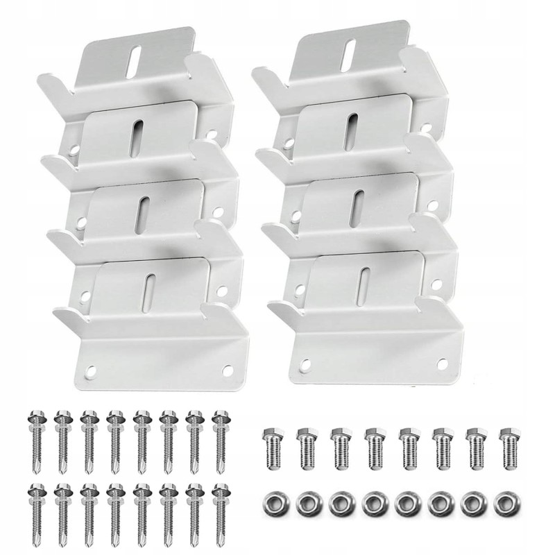 Mounting corner holders for solar panels