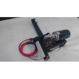 Right engine for enduro 11832 for maneuvering caravan EM303