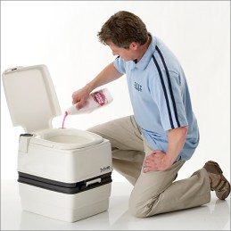 Fluid for tourist toilets, camper Thetford 2l