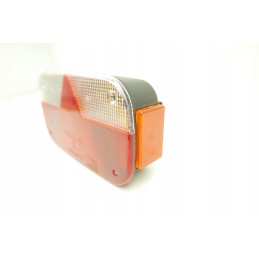 Rear trailer lamp of the semi-trailer tow truck