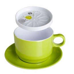 Melamine cup with space brunner lid
