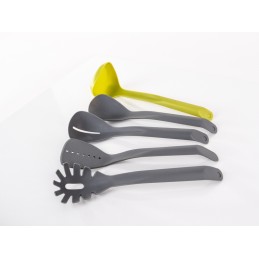 Stackable kitchen utensils set