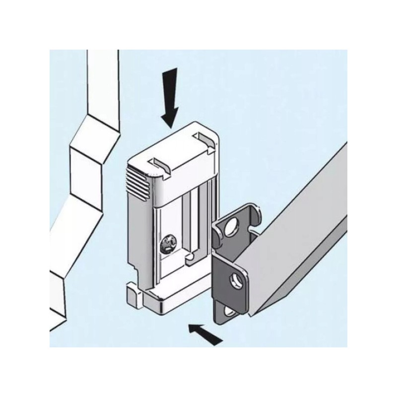 Attaching the wall bracket to the Thule awning legs