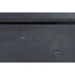 Single plastic fender for 14-inch wheel trailers