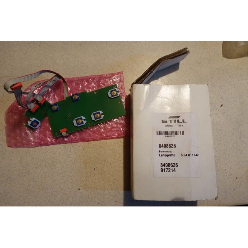 Electronic board, integrated circuit still 8408626