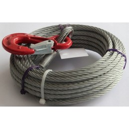 Al Ko 900c rope winch complete with rope