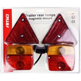 A set of rear lights for a magnet trailer