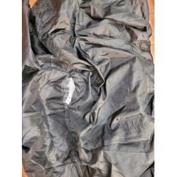 Cover for 2 bikes for the back of a camper and trailer, defective