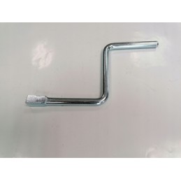 A crank for tensioning the cube of the curtain tarpaulin