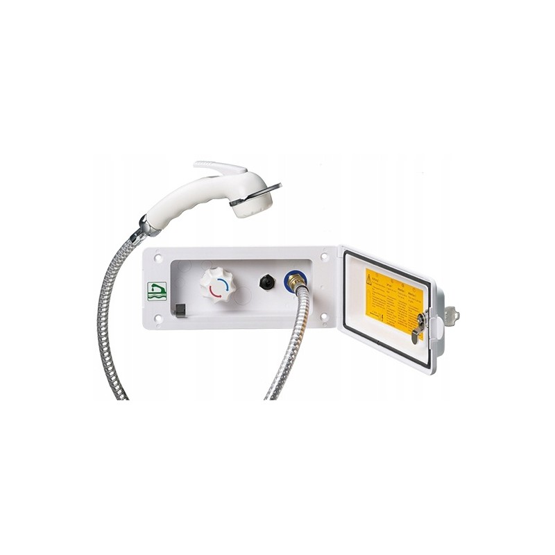 Outdoor water socket with reich shower