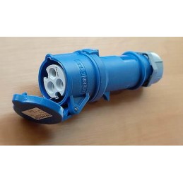 Cee17 straight female socket for trailer cable