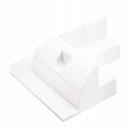 Corner mounting brackets for camper solar panels