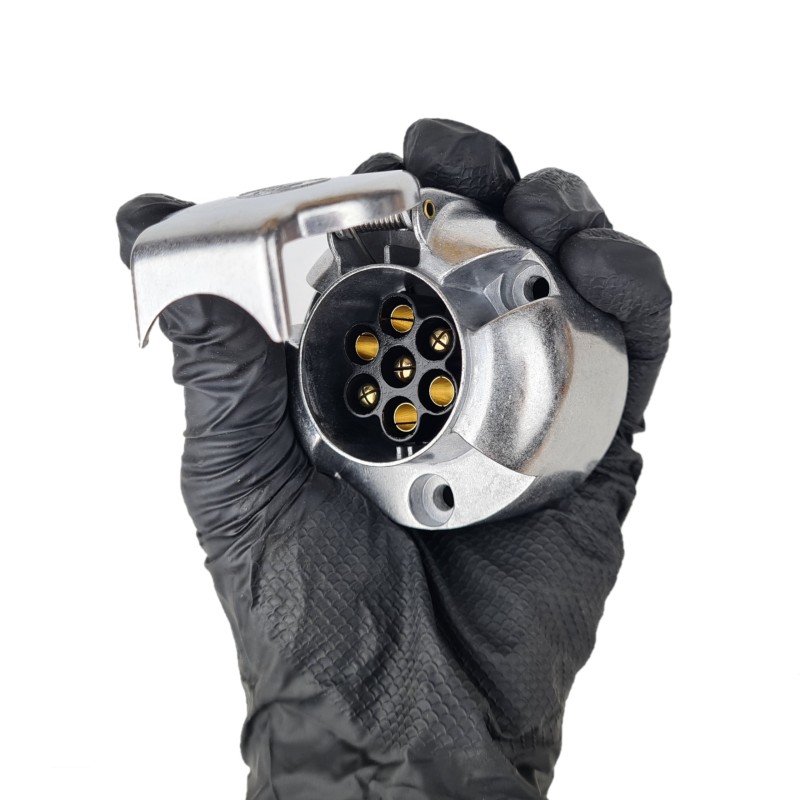 7 pin socket for a round aluminum trailer hitch