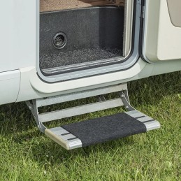 Doormat for the entrance step, camper platform