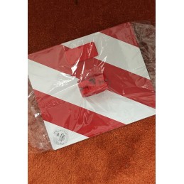 Oversized warning sign with light