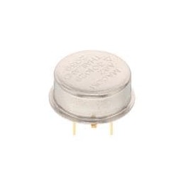 1 pcs : A82 - RF Amplifier 10-300MHz NF 2.8dB VSWR:1.3:1