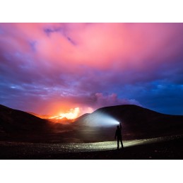 1 pcs - LEDLENSER P18R LED Torch Black - Rechargeable 4500 lm