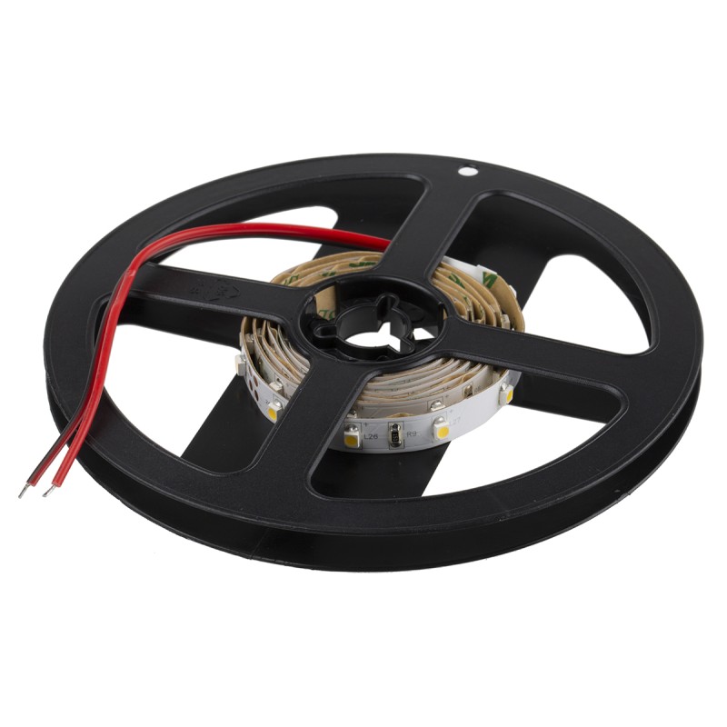 1 pcs - RS PRO 24V Neutral White LED Strip Light, 4000 - 4500K Colour Temp, 1m Length