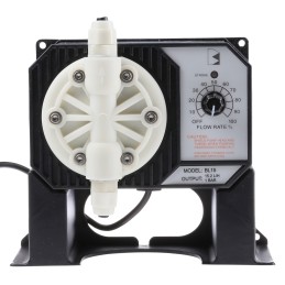 1 pcs - Hanna Instruments Diaphragm Electric Operated Positive Displacement Pump, 15.2L/h, 14.5 psi, 220 V, 240 V