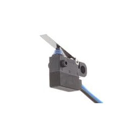 1 pcs : D2HW-C223MR - Basic / Snap Action Switches Subminiature Basic Switch