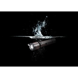 1 pcs - LEDLENSER P6R Signature LED Torch Black - Rechargeable 1400 lm