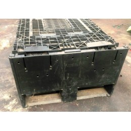 PLASTIC STORAGE BOX 101 CM X 79 CM X 60 CM DEEP INSIDE 88 CM