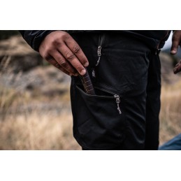 1 pcs - LEDLENSER P7R LED Torch Black - Rechargeable 2000 lm