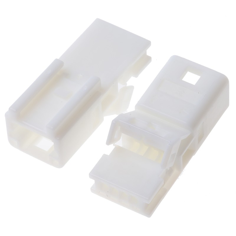 200 pcs - TE Connectivity, TH 025 Automotive Connector Socket 4 Way, Crimp Termination