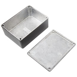 1 pcs - Hammond 1590 Series Black Die Cast Aluminium Enclosure, IP54, Black Lid, 110.5 x 81.5 x 40mm