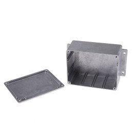 1 pcs - RS PRO Silver Die Cast Aluminium Enclosure, Flanged, Silver Lid, 139.8 x 89.7 x 55.2mm