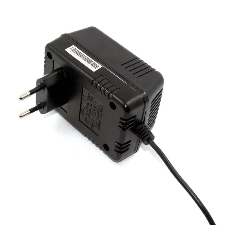 1 pcs - RS PRO 11W Plug-In AC/DC Adapter 12V dc Output, 900mA Output