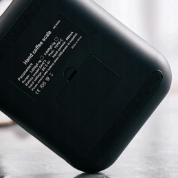 Electronic pocket scale for brewing coffee