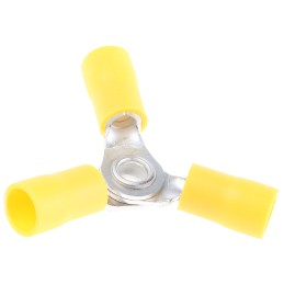 1 Bag of 50 - RS PRO Insulated Ring Terminal, 4 mm, 8 Stud Size, 4mm² to 6mm² Wire Size, Yellow
