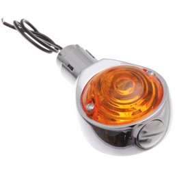 Metal chrome turn signal with cafe racer handlebars