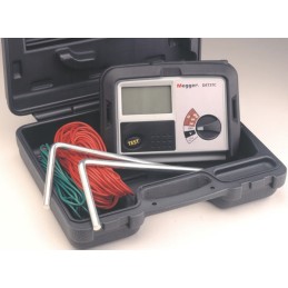 1 pcs - Megger DET3TC Earth Tester, 2000Ω CAT IV 100 V RS Calibration