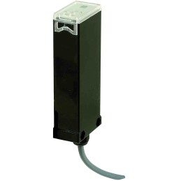 1 pcs - Carlo Gavazzi Retroreflective Photoelectric Sensor, Block Sensor, 500 mm - 2.5 m Detection Range