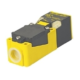 1 pcs - Turck Inductive Block-Style Proximity Sensor, 30 mm Detection, 20 - 250 V ac, IP67