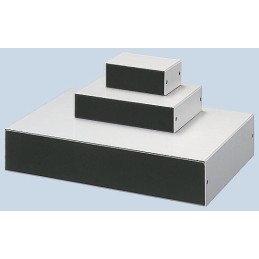 1 pcs - Takachi Electric Industrial YM Black Aluminium Instrument Case, 50 x 45 x 30mm