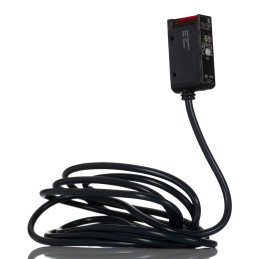 1 pcs - Omron Diffuse Photoelectric Sensor, Block Sensor, 700 mm Detection Range