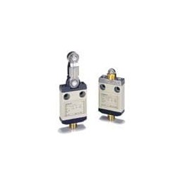 1 pcs : D4CC-9137 - Limit Switches D4CC-3024 WITH WL-1A 104LEVER
