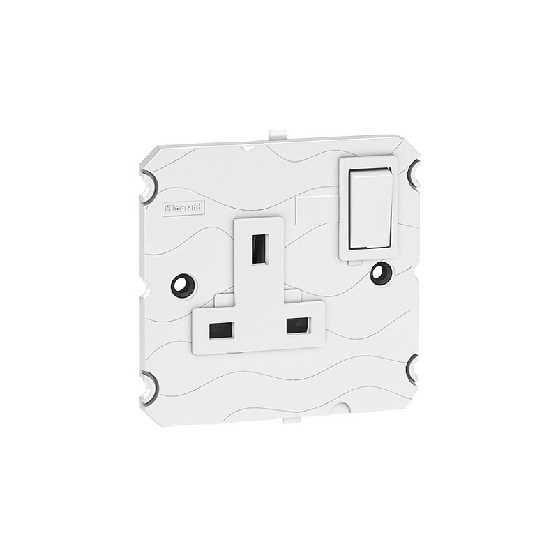 1 pcs - Legrand White 1 Gang Plug Socket, 13A, Type G - British, Indoor Use