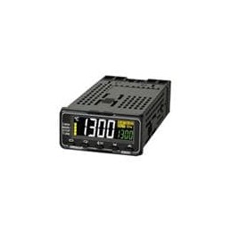 1 pcs : E5GC-CX2A6M-000 - Temperature Controllers Current,2Aux,Screw,100240VAC